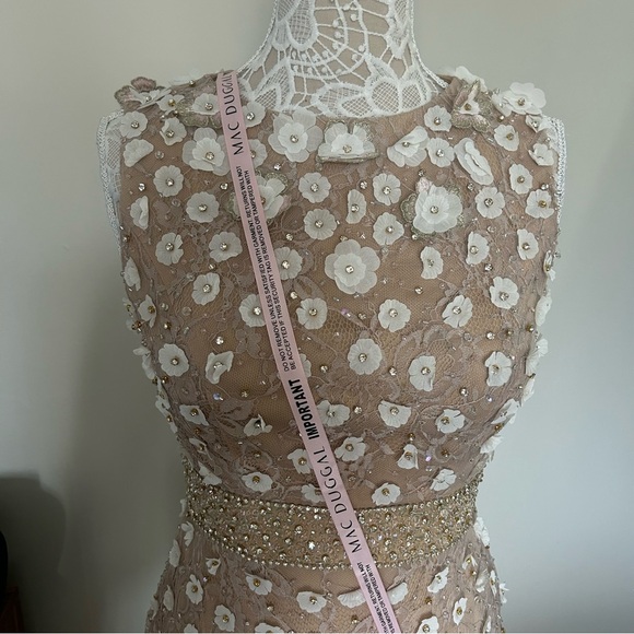 NWT - MAC DUGGAL Beaded Floral Appliqué Midi Sheath Dress in Ivory Nude - Picture 3 of 16